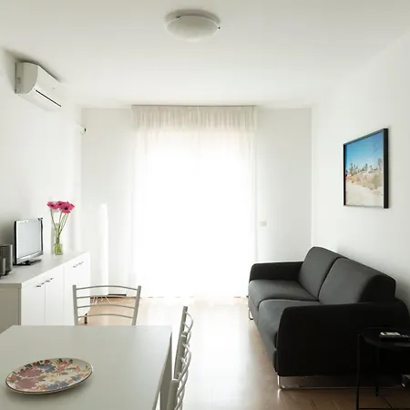 Διαμέρισμα 134 - Bilocale Vista Mare Con Terrazzo E Parking Coperto
